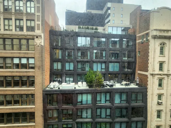 4 Lexington Avenue image 8 of 8