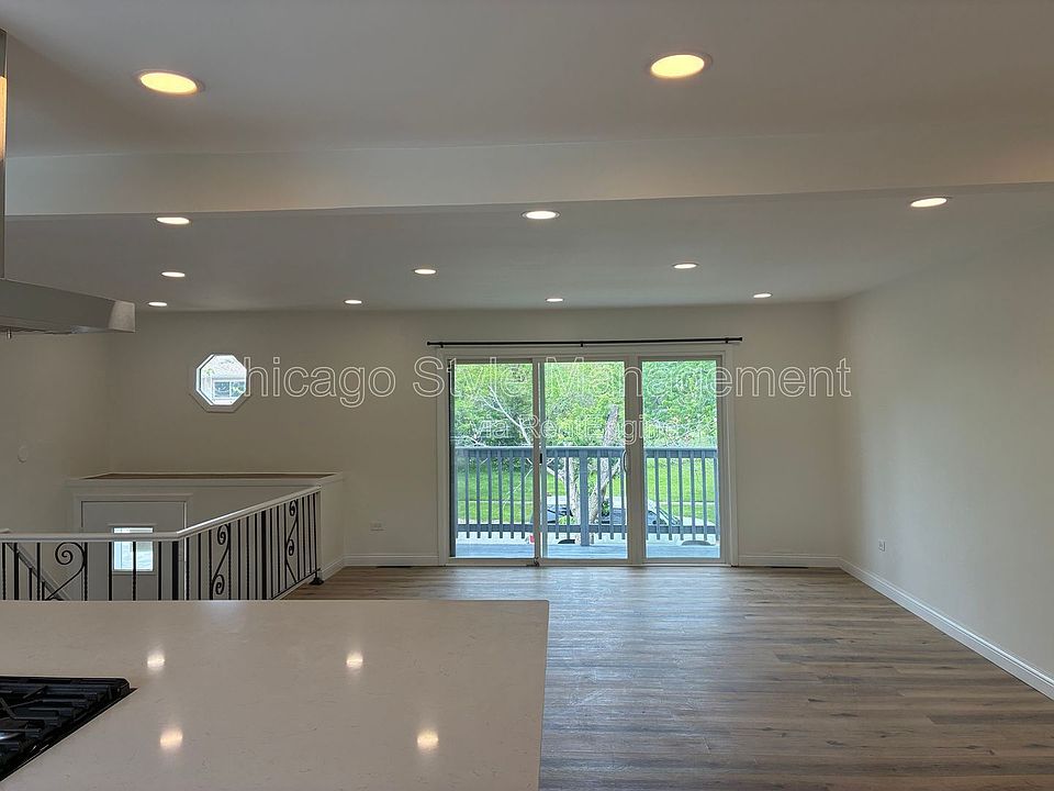 1st image of 22445 Theisen Ave