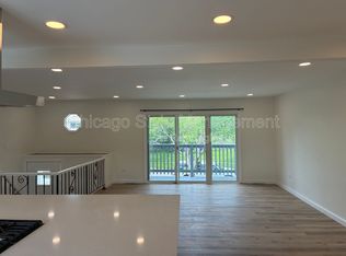 22445 Theisen Ave, Sauk Village, IL 60411
