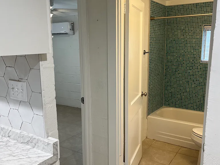 5439 Ornacor Ave — Photo 29