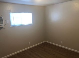 125 College St #5, Woodland, CA 95695