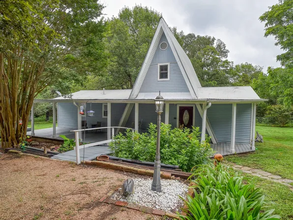 147 Deer Run Dr, Cedar Creek, TX 78612