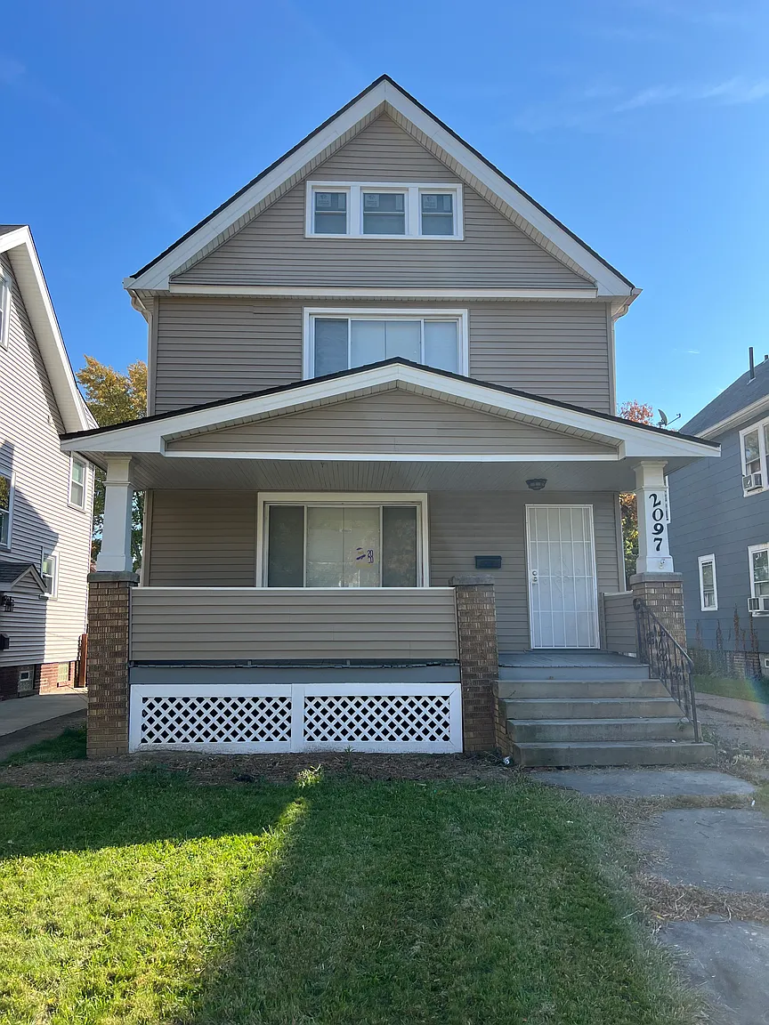 2097 Brown Rd photo 1
