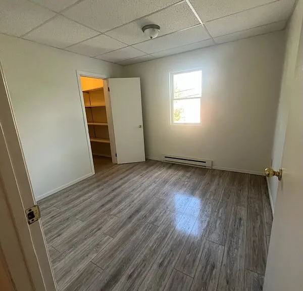 117 E High St — Photo 6