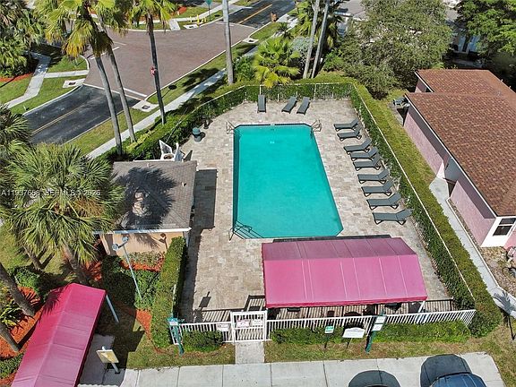 5th image of 4055 Eastridge Dr #0