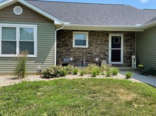 125 Old Bloomfield Rd, Vienna, IL 62995