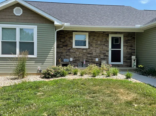 125 Old Bloomfield Rd, Vienna, IL 62995