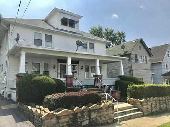 5th image of 113 S Rebecca Ave #2
