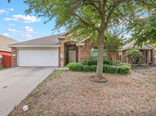 4030 Eric Dr, Heartland, TX 75126
