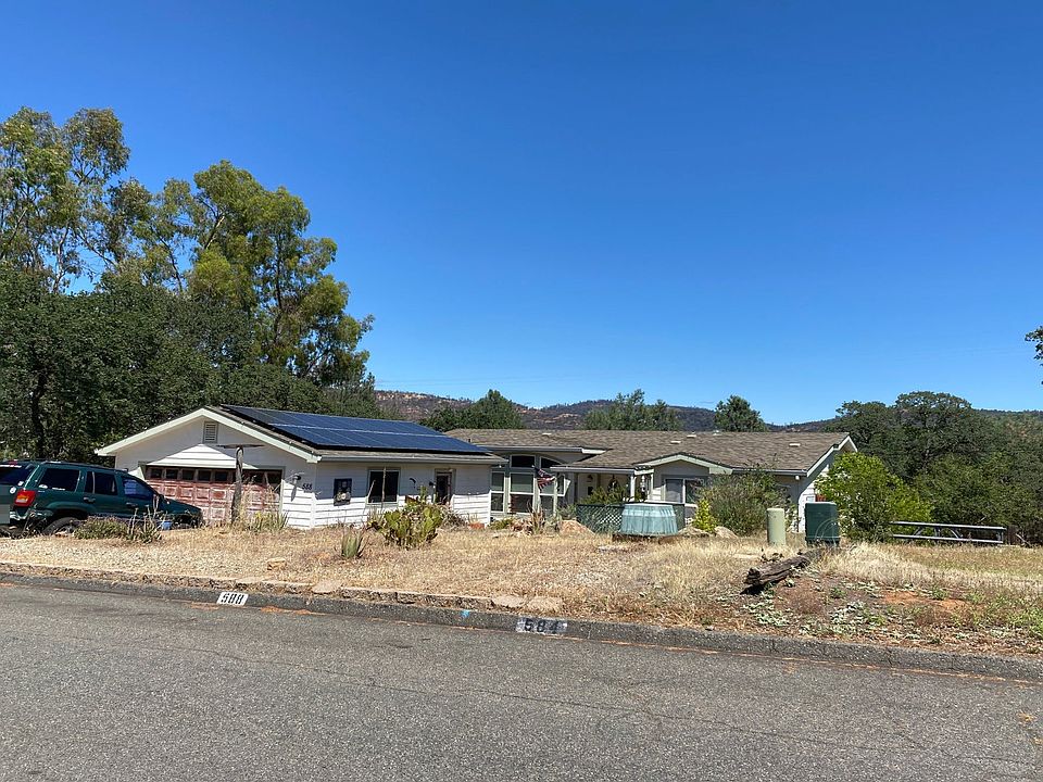 2nd image of 588 Lodgeview Dr