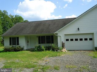 32422 White Oak Dr, Locust Grove, VA 22508