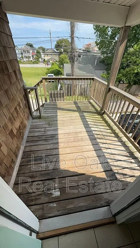 1 bed, 1.0 bath, 450 sqft, $1,395 — Photo 2