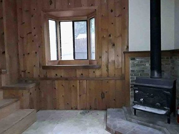 5th image of 1421 1/2 Hobart St