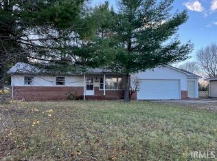 11120 N Sunset Dr, Zanesville, IN 46799