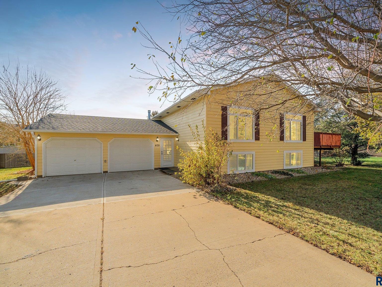 409 E 7th St, Crooks, SD 57020 MLS 22307391 Zillow