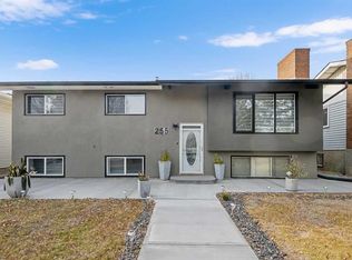 255 E Rundleridge Dr NE, Calgary, AB T1Y 2K5