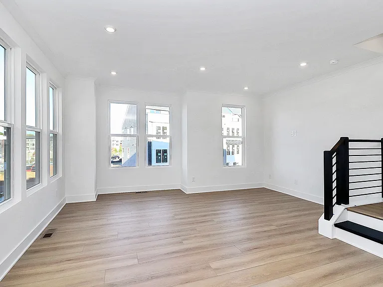 5027 Dutchess Dr #2 — Photo 5