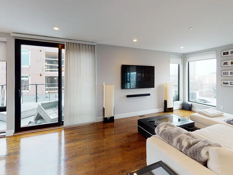 11 Newcomb St #17 — Photo 8