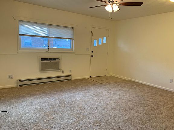 3rd image of 804 Nella Ct #B