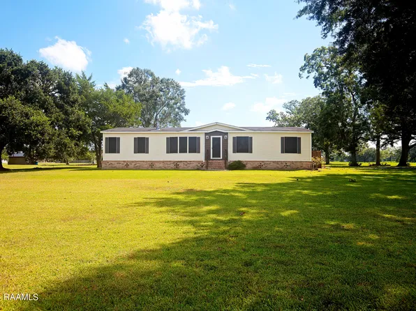 1019 Lloyd Olivier Rd, Arnaudville, LA 70512