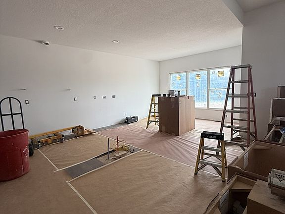 4th image of 7202 Alvie Ct