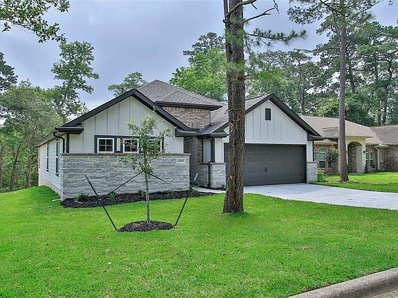2nd image of 12111 Mustang Avenue
