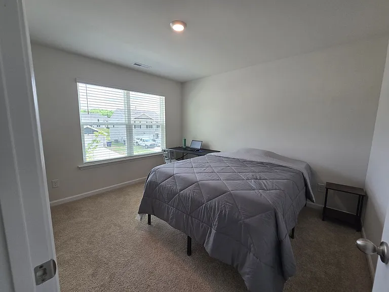 266 Palm Dr — Photo 11