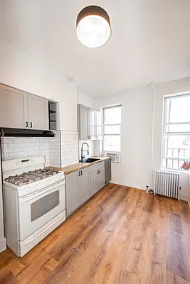 Rented by Corcoran | media 2