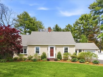 560 Common St, Walpole, MA, 02081