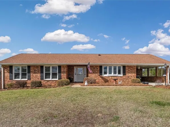 292 Chandler Mill Rd, Pelham, NC 27311