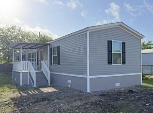 435 Sandy Bass Ln, Newark, TX 76071