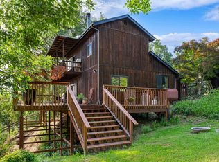 1026 N Schoolhouse Creek Rd, Grants Pass, OR