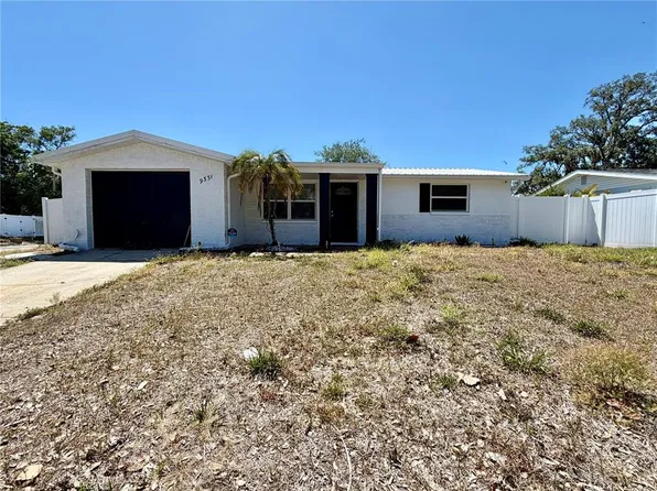 9331 Rainbow Ln, Port Richey, FL 34668