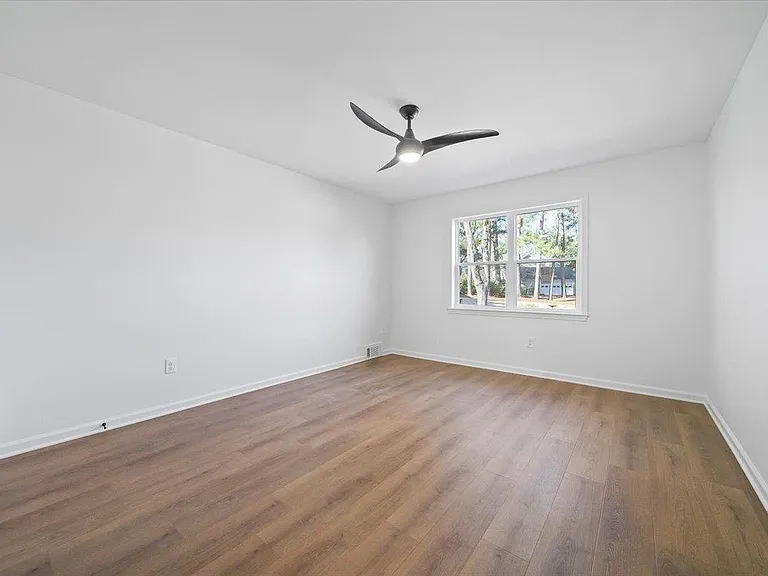 1676 Miller Farms Rd — Photo 16