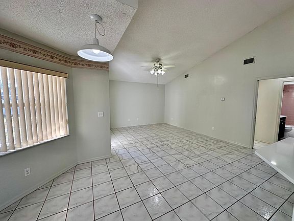 4th image of 3 Bowie Pl