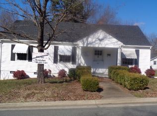 411 Providence St, Graham, NC 27253