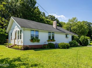 102 Milligan Rd, Maryville, TN 37803