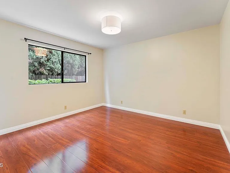 6347 N Muscatel Ave — Photo 17
