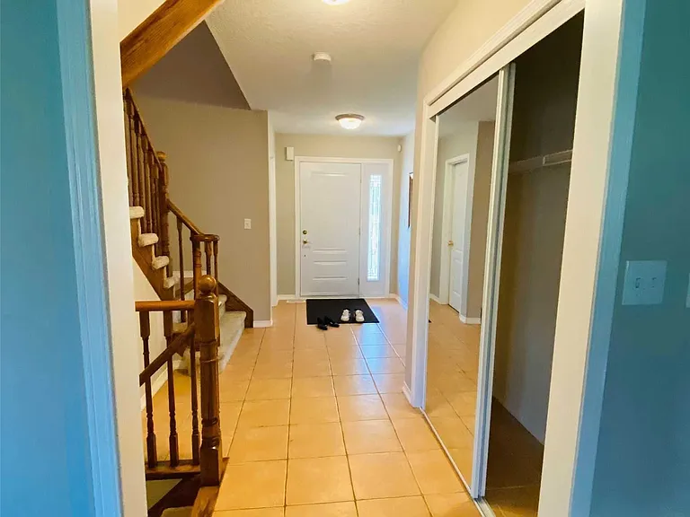 3090 Stone Ridge Blvd — Photo 8