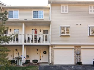 1043 Island Woods Dr, Indianapolis, IN 46220