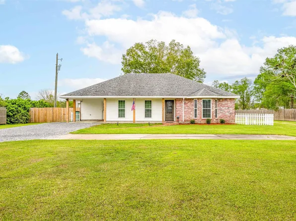 233 Hidden Acres St, Houma, LA 70364