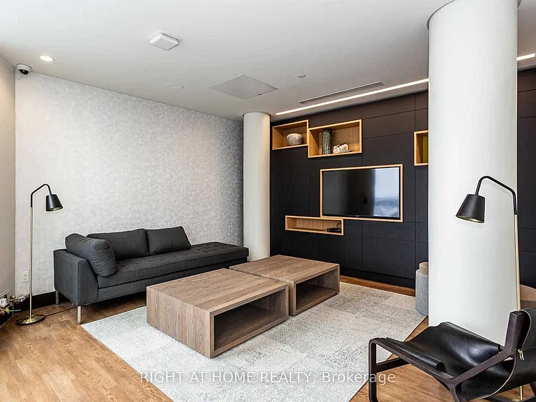 2520 Eglinton Ave W #1901 — Photo 6