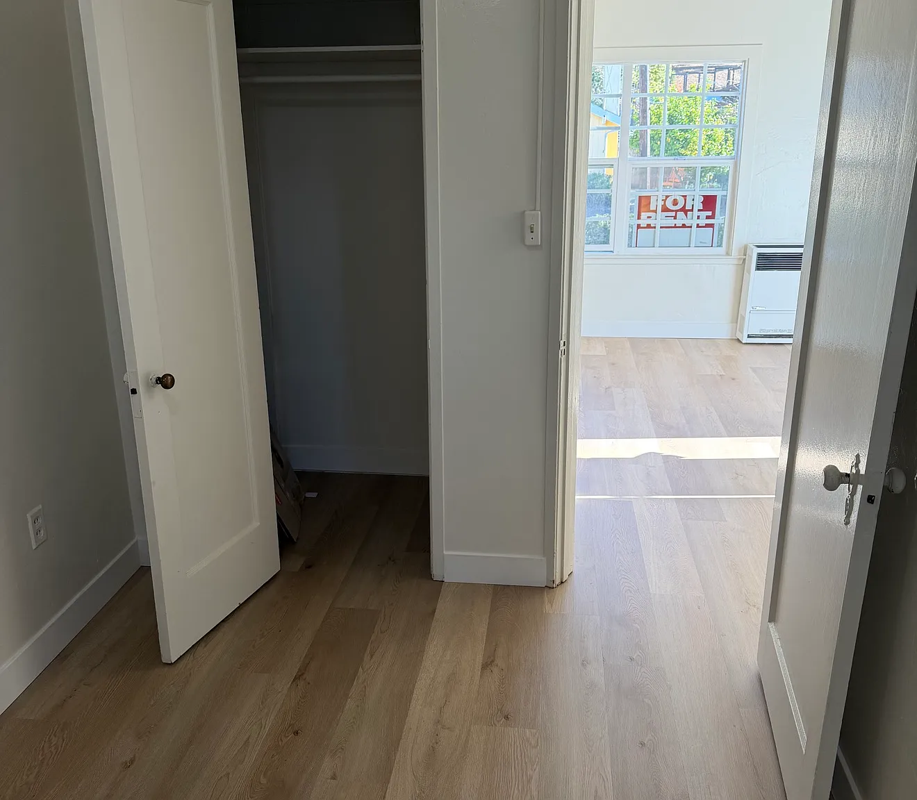 1 bed, 400 sqft, $1,875 — Photo 4