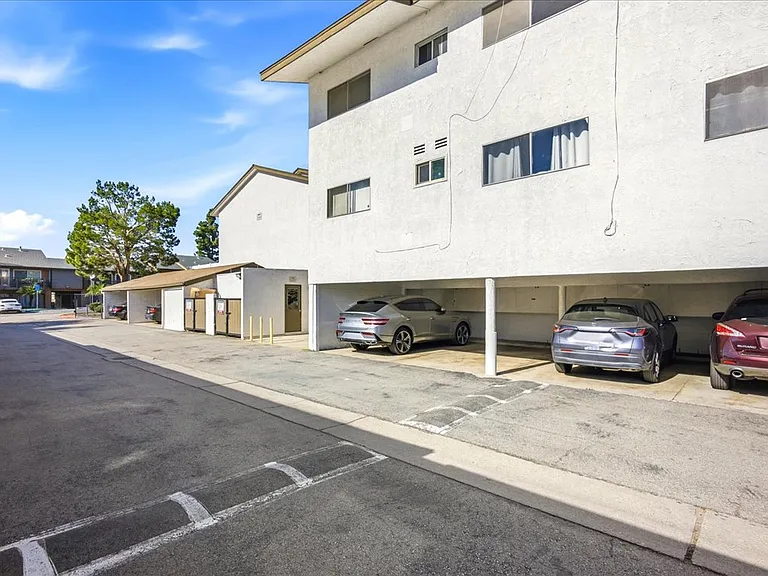 1200 W Lambert Rd #24 — Photo 31