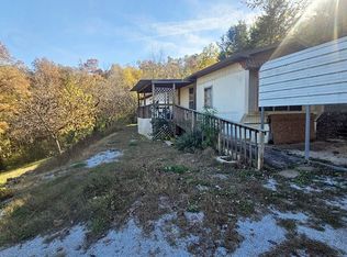 233 Nc 2800, Marble Falls, AR 72648