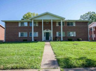 1955 Charbonier Rd #5, Florissant, MO 63031