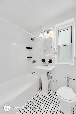 Sold by Cooper & Cooper Real Estate | media 20