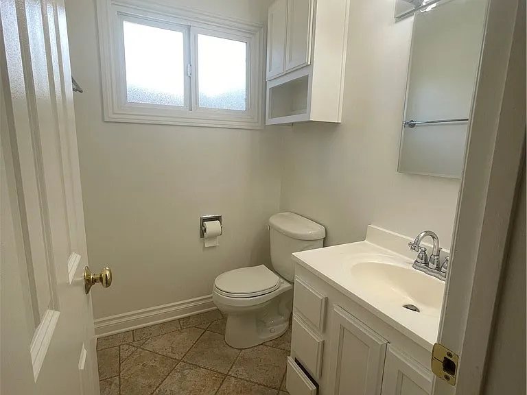 622 Indianapolis Ave — Photo 6