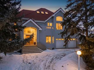 5514 110th St NW, Edmonton, AB T6H 3E1