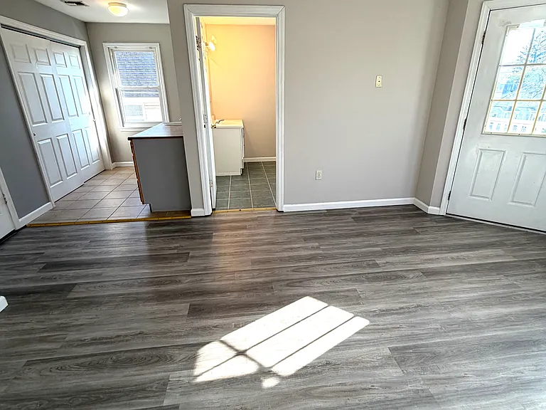 112 Tennyson Ave — Photo 25